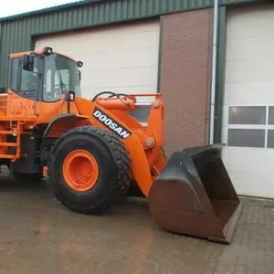 Doosan DL400 -фронтальный погрузчик