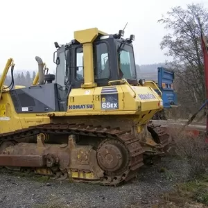 KOMATSU D 65 EX 15-бульдозер.