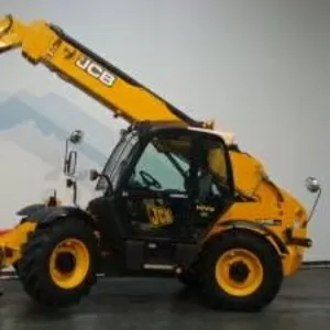 JCB 535 ― 140-телескопический погрузчик.