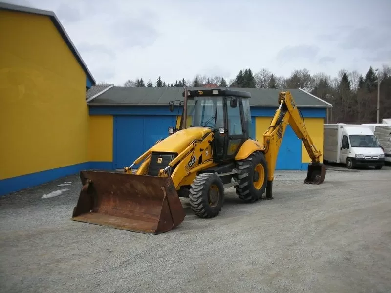 JCB 3C-экскаватор-погрузчик