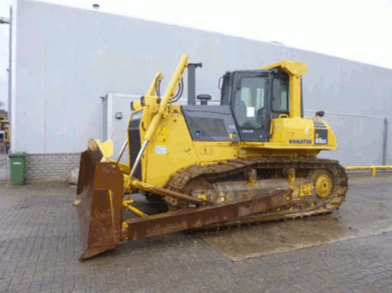 Komatsu D 85 EX 15-бульдозер.