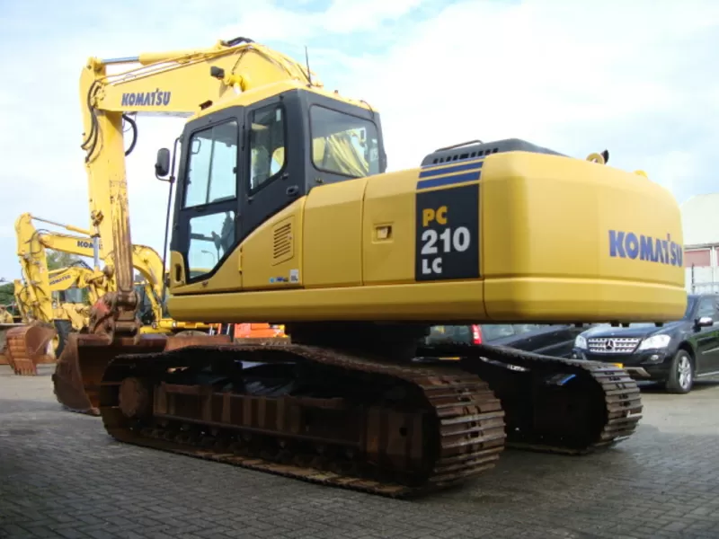 KOMATSU PC 210-7K-гусеничный экскаватор