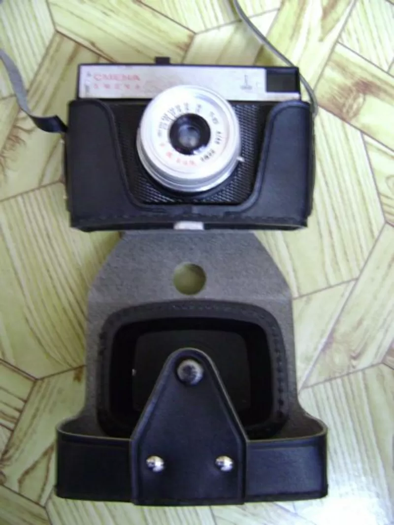 Продам  фотоаппарат СМЕНА-8М
